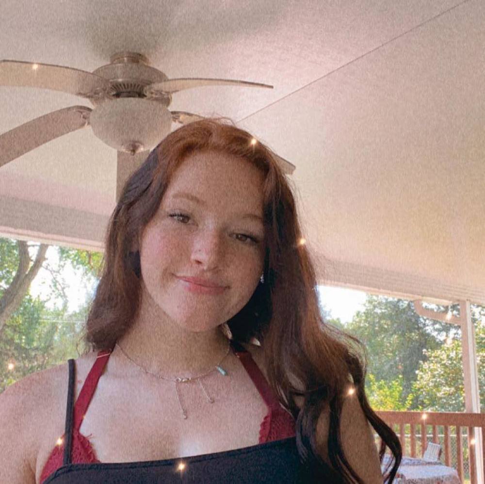 Meet your Posher, Mikayla